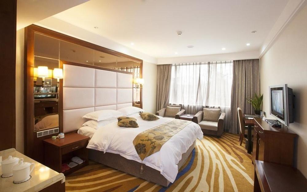 Chengdu Taicheng Hotel Exterior photo