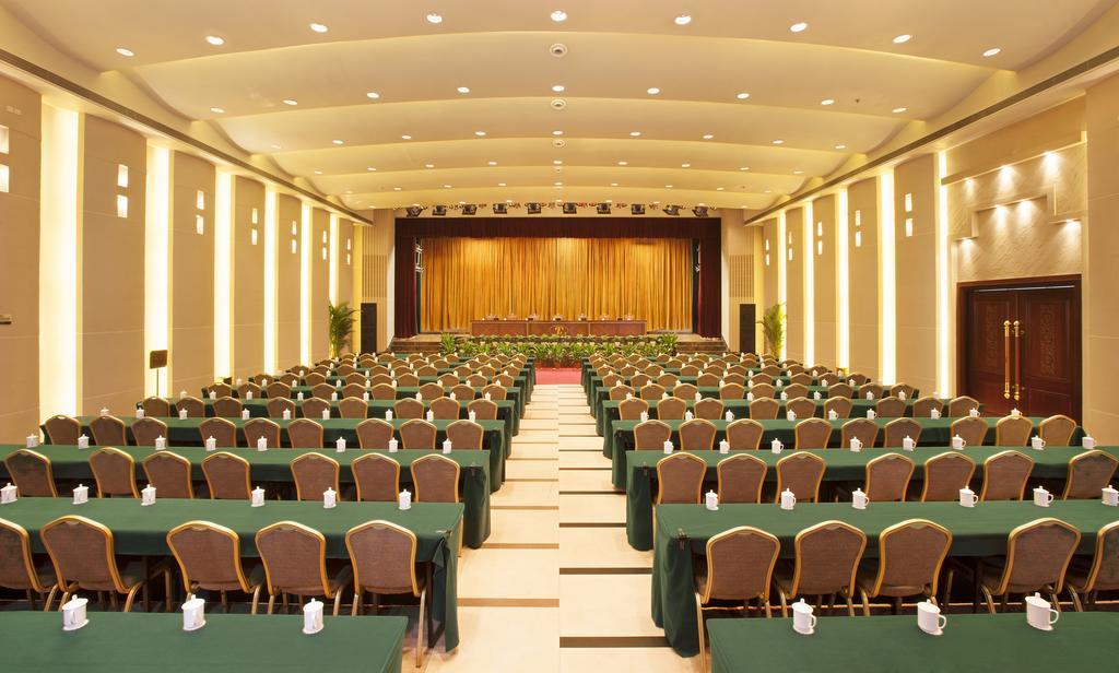 Chengdu Taicheng Hotel Exterior photo